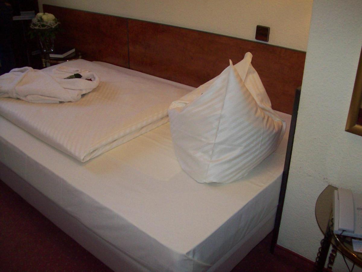 Boutiquehotel Goldhahn Bio Sport & Wellness Aalen Phòng bức ảnh