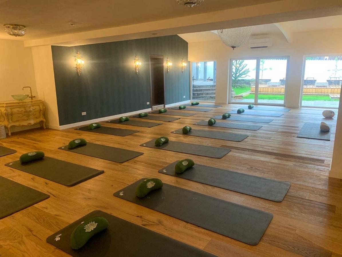 Boutiquehotel Goldhahn Bio Sport & Wellness Aalen Ngoại thất bức ảnh