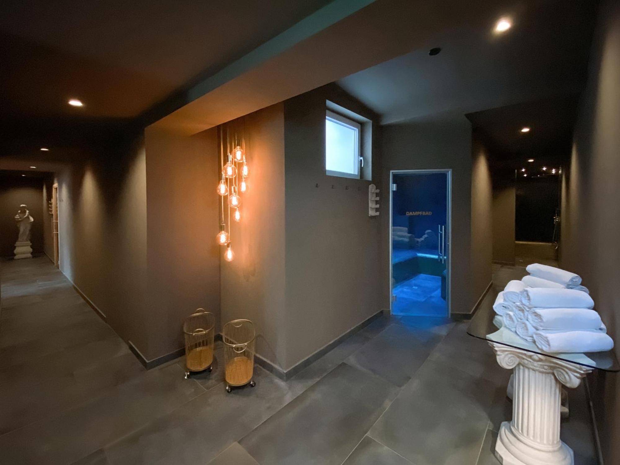 Boutiquehotel Goldhahn Bio Sport & Wellness Aalen Ngoại thất bức ảnh